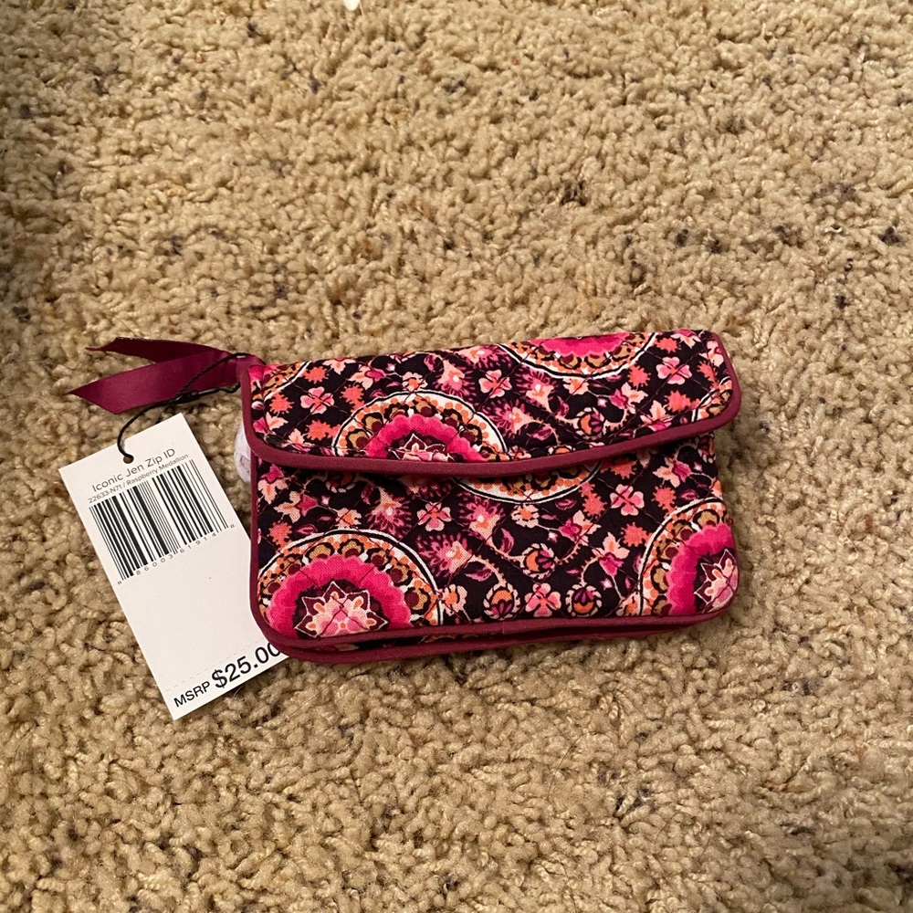 NWT Vera Bradley Iconic Jen Zip ID Wallet